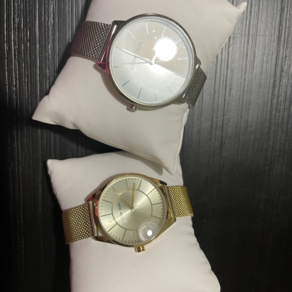 Watches gold & silver.
